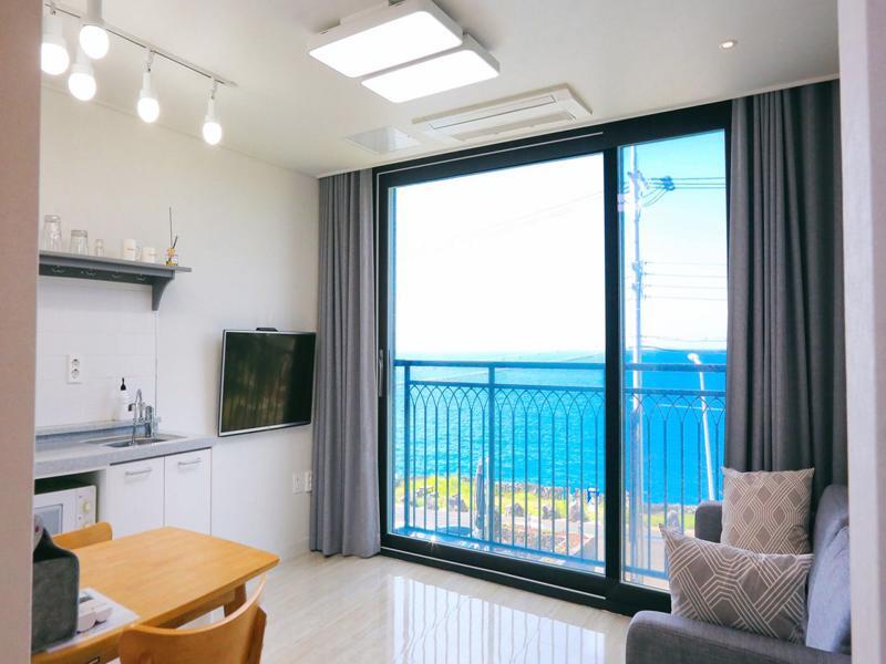 Plumeria Pension Jeju Exterior foto
